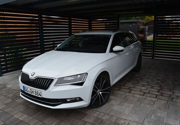 Skoda Superb 125.000 km 15.500 &euro; Wollbrandshausen 37434