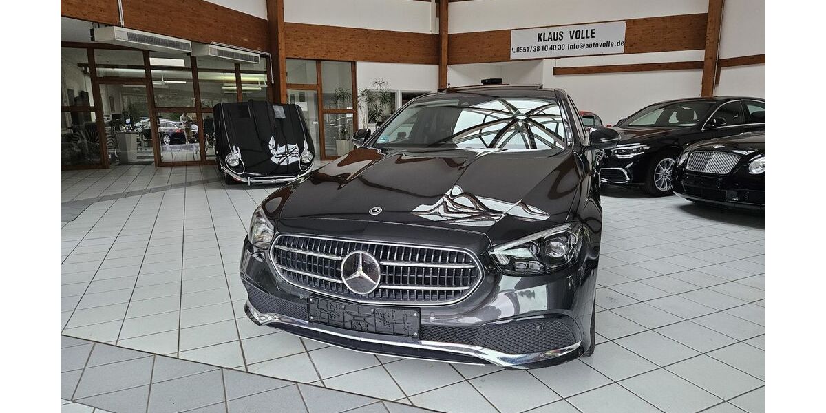 Mercedes-Benz E 300 99.874 km 28.950 &euro; Göttingen 37079