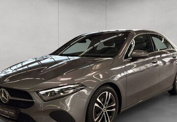 Mercedes-Benz A 180 17.997 km 31.930 &euro; Göttingen 37079