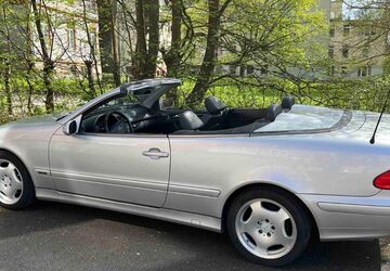 Mercedes-Benz CLK 320 113.000 km 10.900 &euro; Göttingen 37075