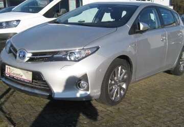 Toyota Auris 42.500 km 11.950 &euro; Göttingen 37081