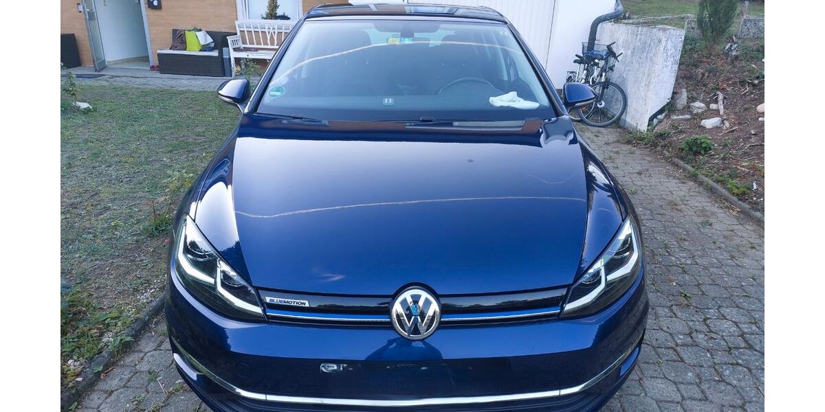 VW Golf 127.000 km 14.800 &euro; Göttingen 37075