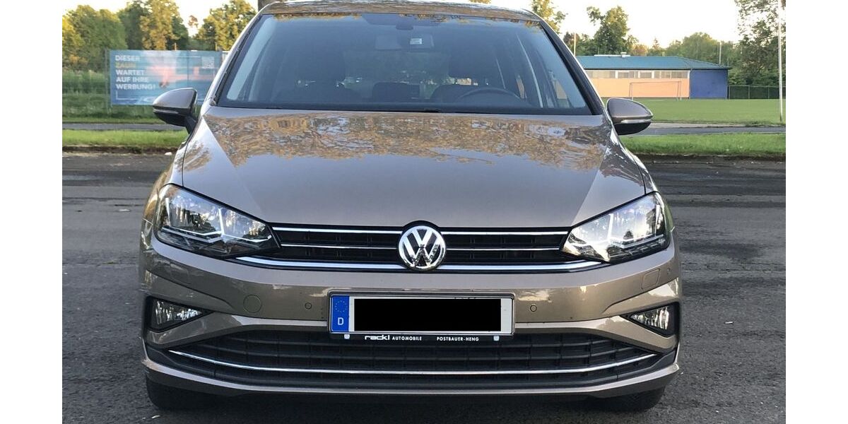 VW Golf Sportsvan 42.000 km 16.600 &euro; Göttingen 37081