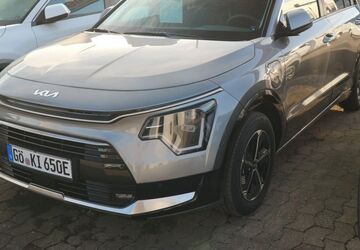 Kia Niro 1.800 km 36.990 &euro; Göttingen 37077