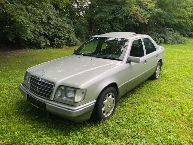 Mercedes-Benz 300 167.000 km 12.900 &euro; Göttingen 37081