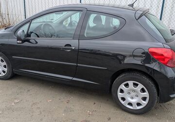 Peugeot 207 149.000 km 1.900 &euro; Uslar 37170