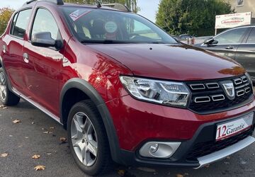 Dacia Sandero 30.603 km 9.990 &euro; Göttingen 37079