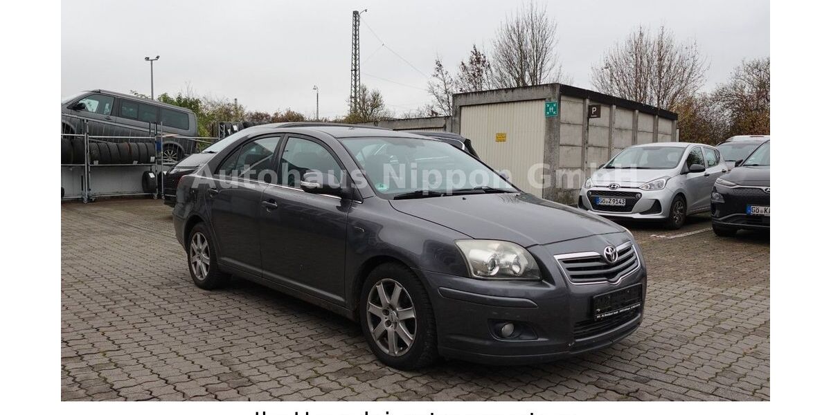 Toyota Avensis 145.050 km 3.485 &euro; Göttingen 37077