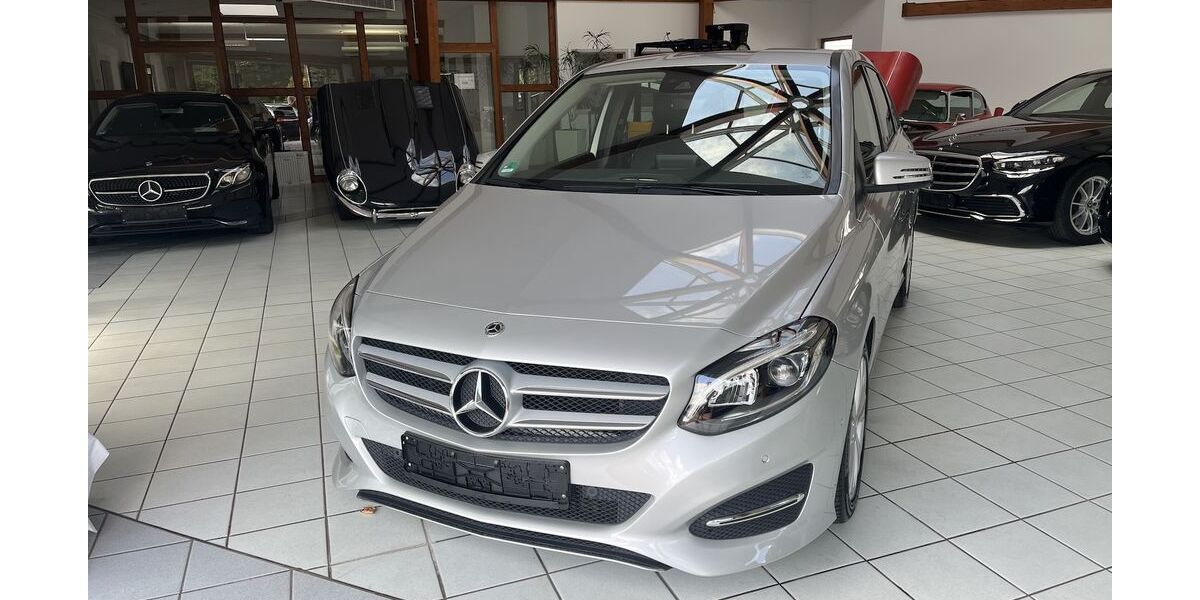 Mercedes-Benz B 220 106.984 km 16.475 &euro; Göttingen 37079