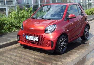Smart forTwo 23.800 km 11.800 &euro; Northeim, Stadt 37154